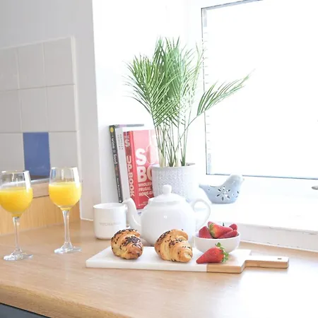 Spacious Penthouse In Central Plymouth 3 Large Bedrooms Exterior photo